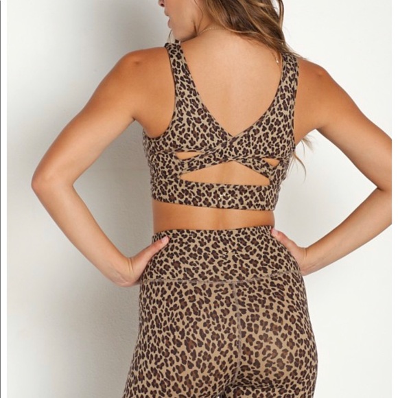 Varley Watson Bra Coffe Cheetah size large - Picture 13 of 13